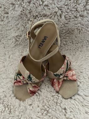 Vaneli Beige Sandals with Pink Floral Knot
